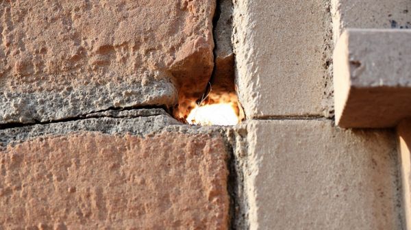 Top raisons d'engager un expert en fissures pour votre maison