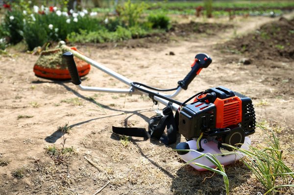Débroussailleuse Makita : comment choisir le modèle adéquat ?